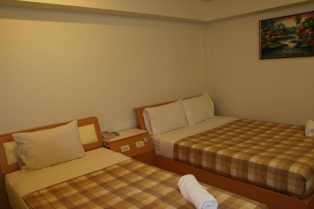 Ratchaphruek 2007 Hotel Chom Thong Ngoại thất bức ảnh